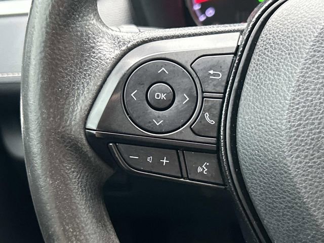 Used 2021 Toyota RAV4 XLE FWD image 32