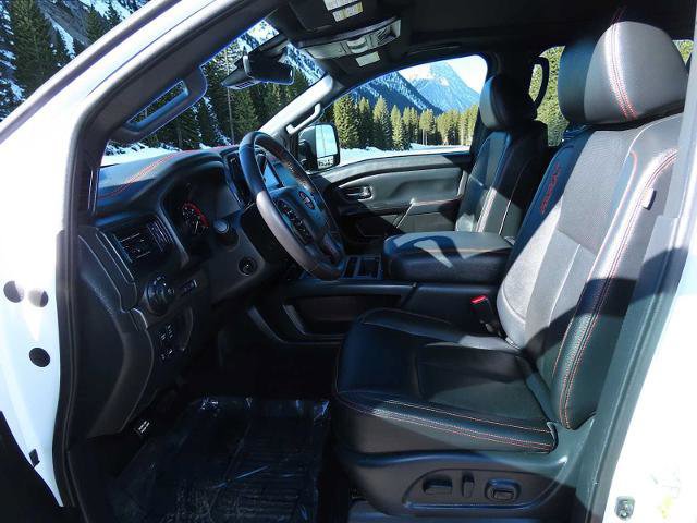 Used 2024 Nissan Titan PRO-4X w/ Pro-4x Convenience Package image 16
