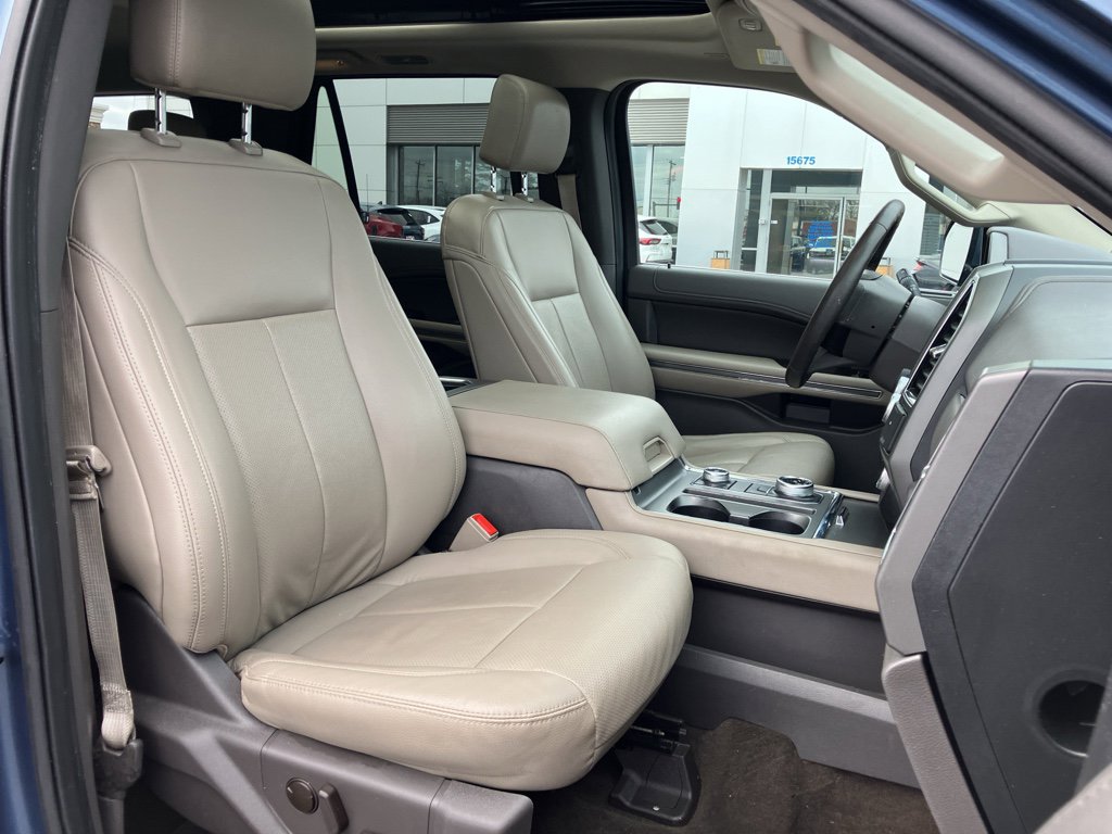 Certified 2020 Ford Expedition XLT w/ Equipment Group 202A image 39