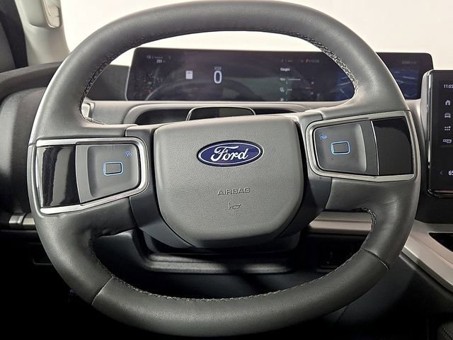 Certified 2025 Ford Expedition Active image 22