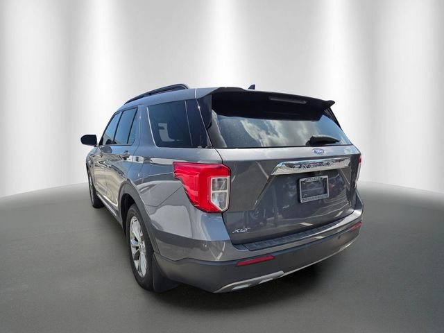 Certified 2023 Ford Explorer XLT AWD/4WD image 2