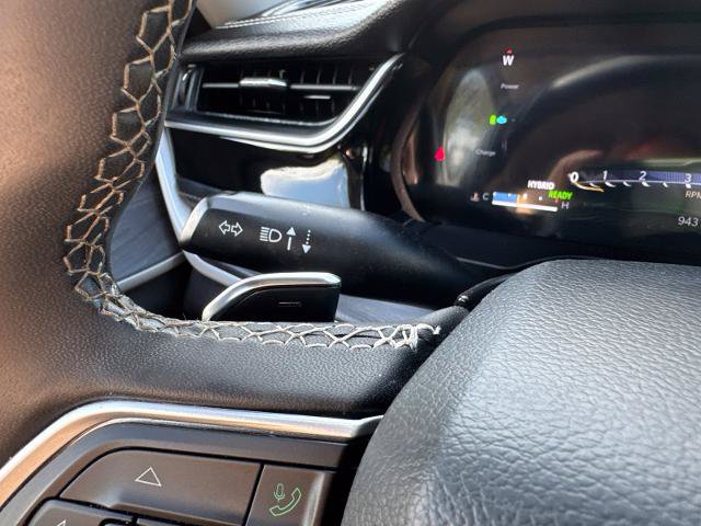 Used 2023 Jeep Grand Cherokee 4WD 4xe image 15