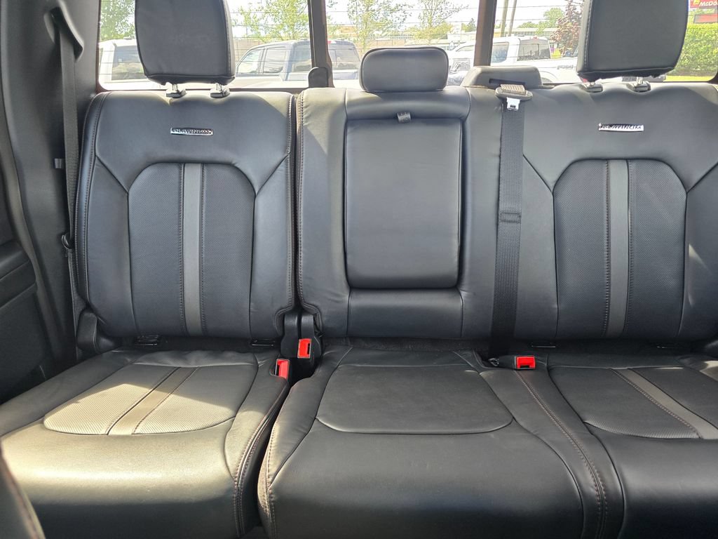 Certified 2022 Ford F350 Platinum AWD/4WD image 15