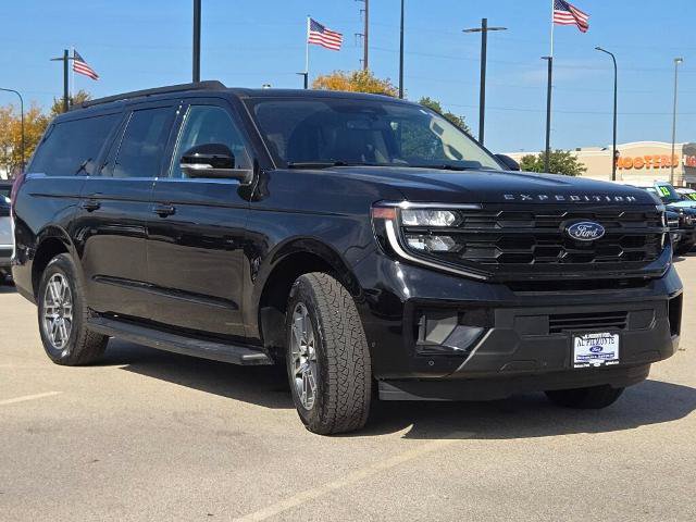 Certified 2025 Ford Expedition Max Active AWD/4WD image 3