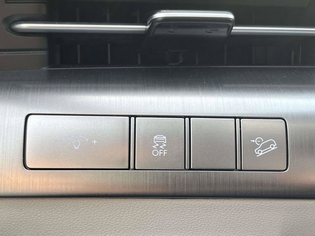 Used 2025 Hyundai Kona SEL AWD/4WD image 28