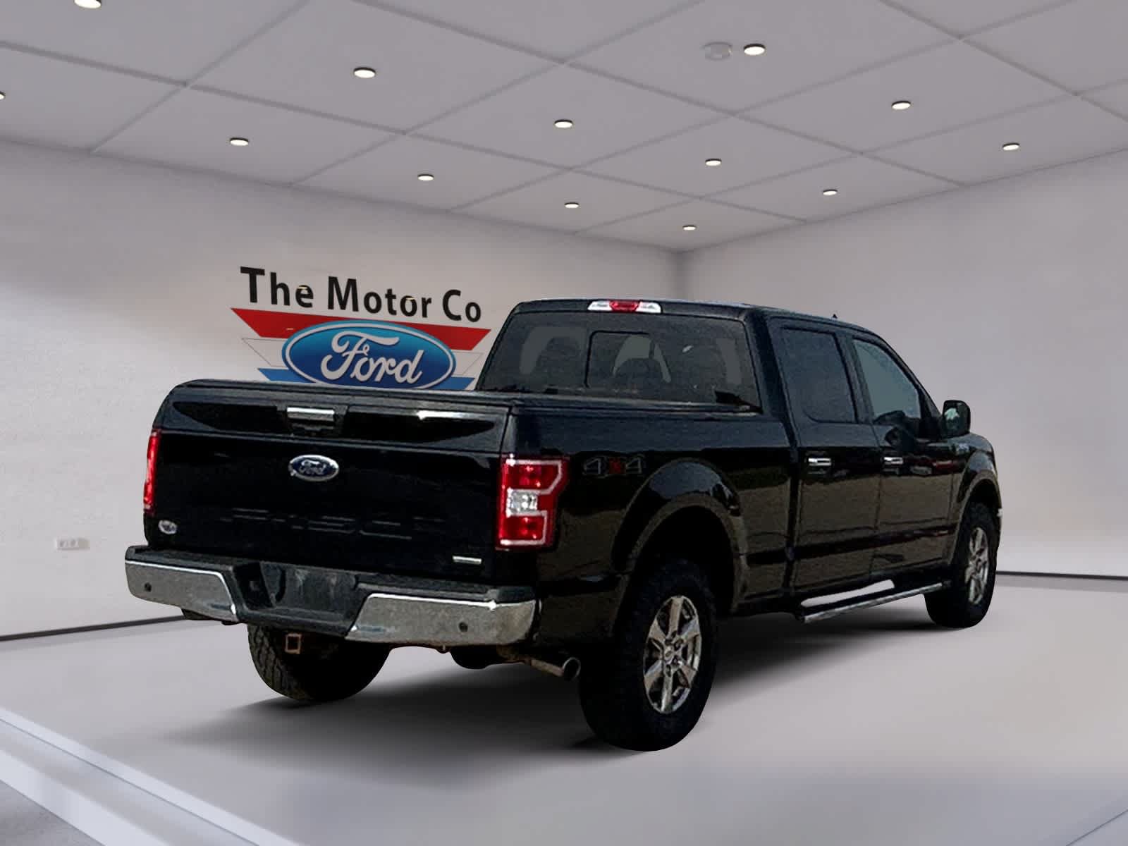 Certified 2018 Ford F150 XLT w/ Equipment Group 302A Luxury AWD/4WD image 5