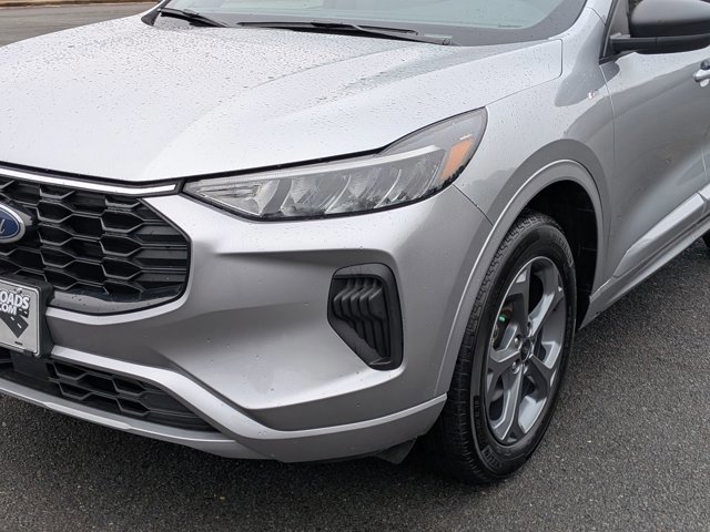 Certified 2024 Ford Escape ST-Line w/ Tech Pack #1 image 10