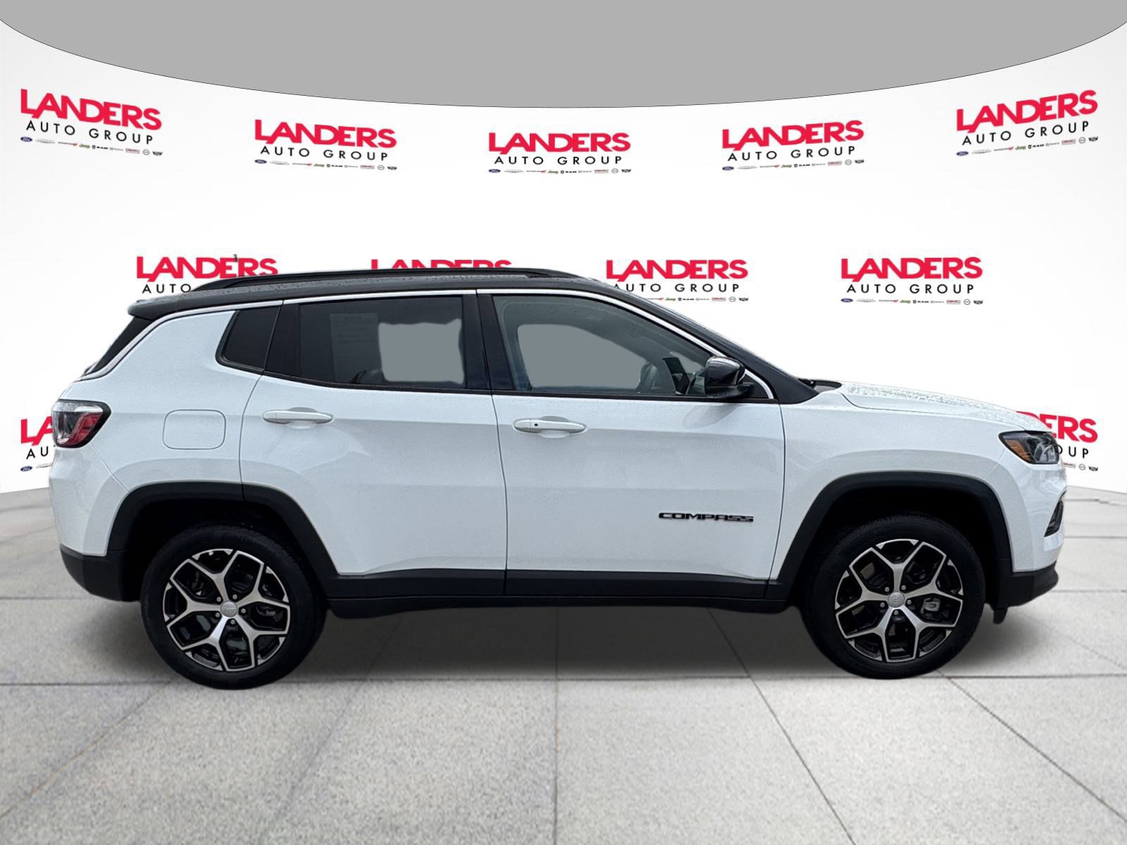 Used 2024 Jeep Compass Limited image 6