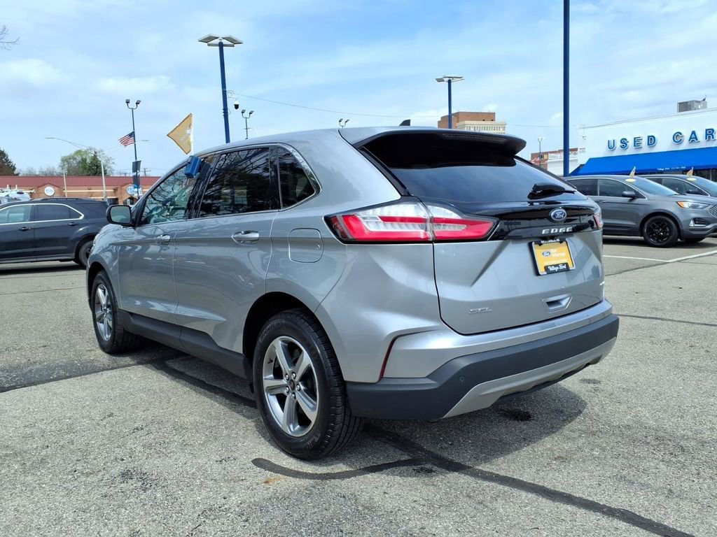 Certified 2023 Ford Edge SEL w/ Convenience Package AWD/4WD image 9