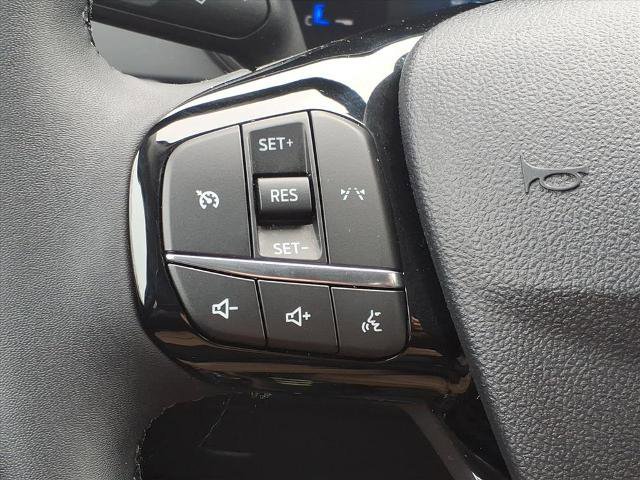 Certified 2025 Ford Escape Active w/ Cold Weather Package image 11