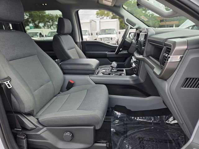 Certified 2025 Ford F150 Lightning XLT AWD/4WD image 18