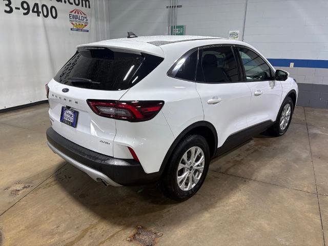 Certified 2023 Ford Escape Active w/ Tech Pack #2 image 5