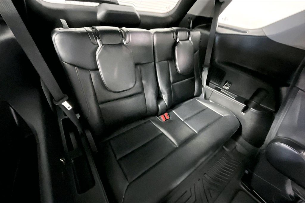 Certified 2021 Ford Explorer Limited RWD image 28