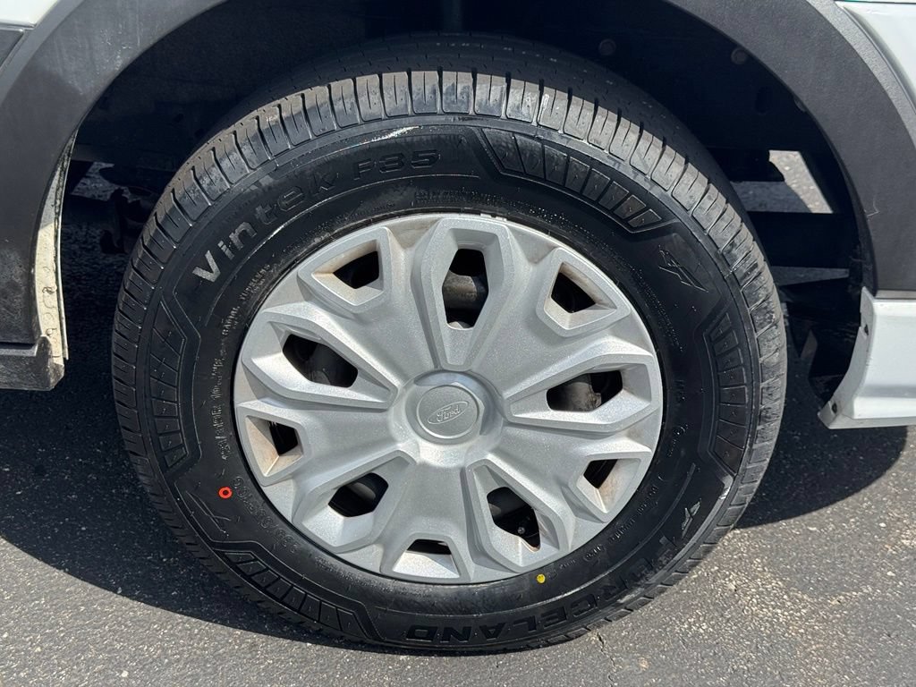 Certified 2024 Ford Transit 350 XLT RWD image 38