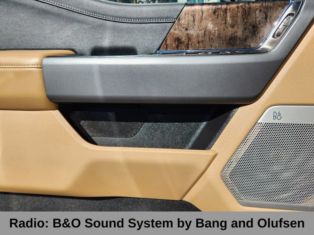 Certified 2025 Ford F250 Lariat w/ Lariat Ultimate Package image 8