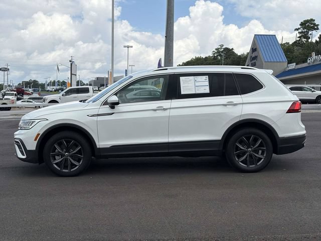 Used 2023 Volkswagen Tiguan SE FWD image 9