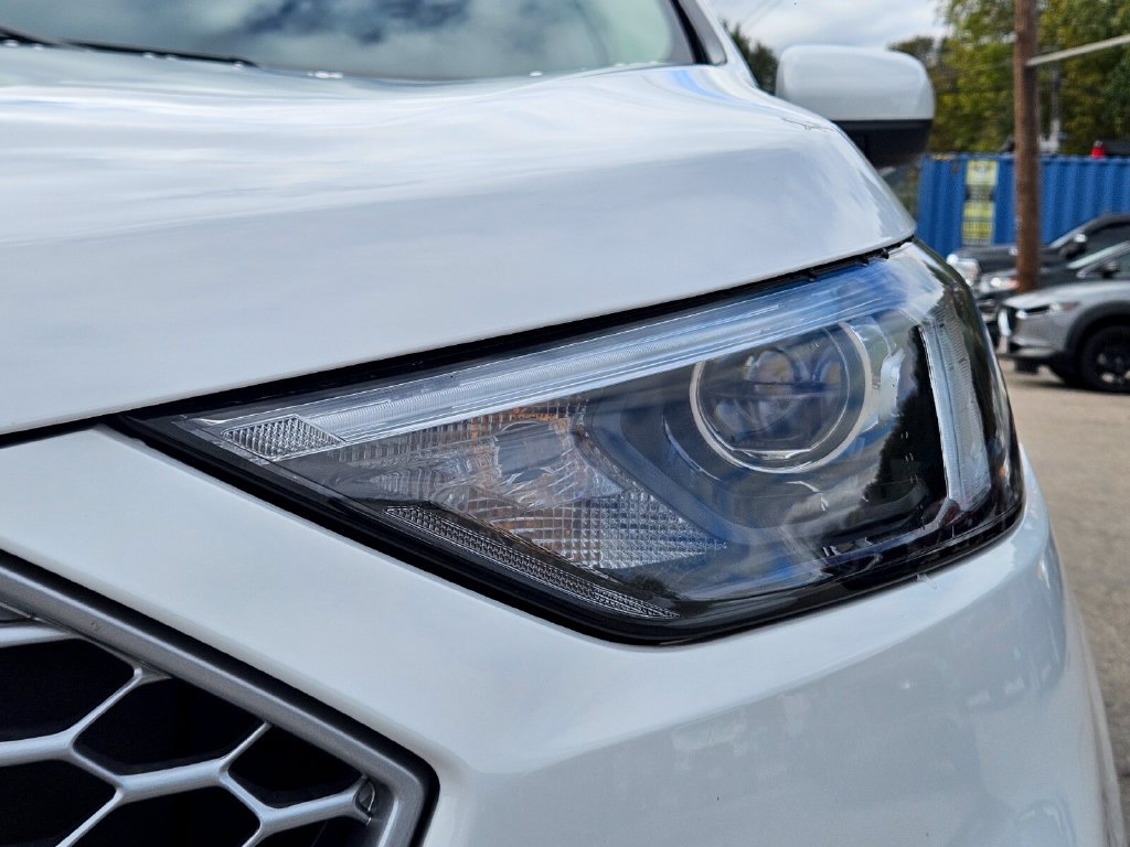 Certified 2024 Ford Edge SEL w/ Convenience Package AWD/4WD image 10