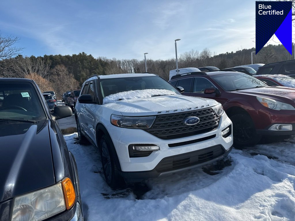 Certified 2023 Ford Explorer XLT w/ Equipment Group 202A