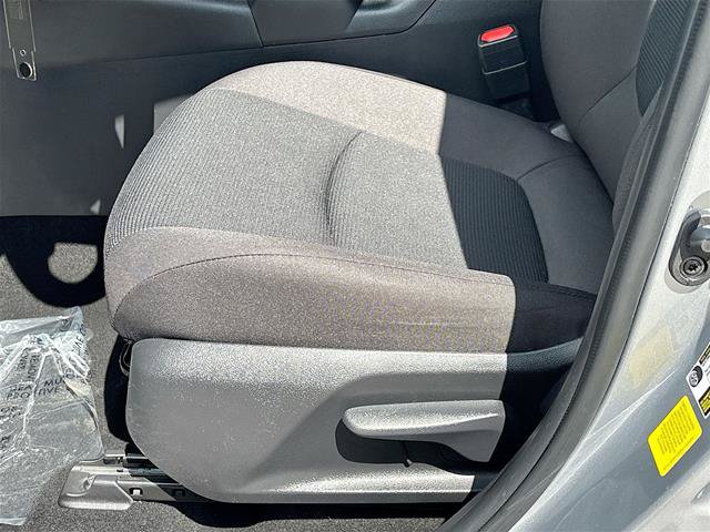 Used 2024 Toyota RAV4 LE AWD/4WD image 20