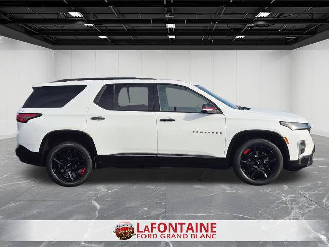 Used 2022 Chevrolet Traverse Premier w/ Redline Edition AWD/4WD image 6