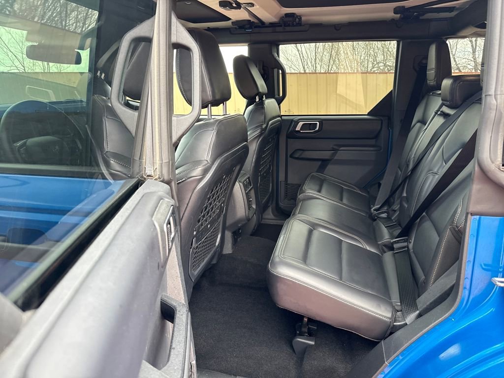 Certified 2025 Ford Bronco Badlands AWD/4WD image 19