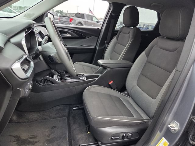 Used 2021 Chevrolet TrailBlazer LT w/ Convenience Package FWD image 9