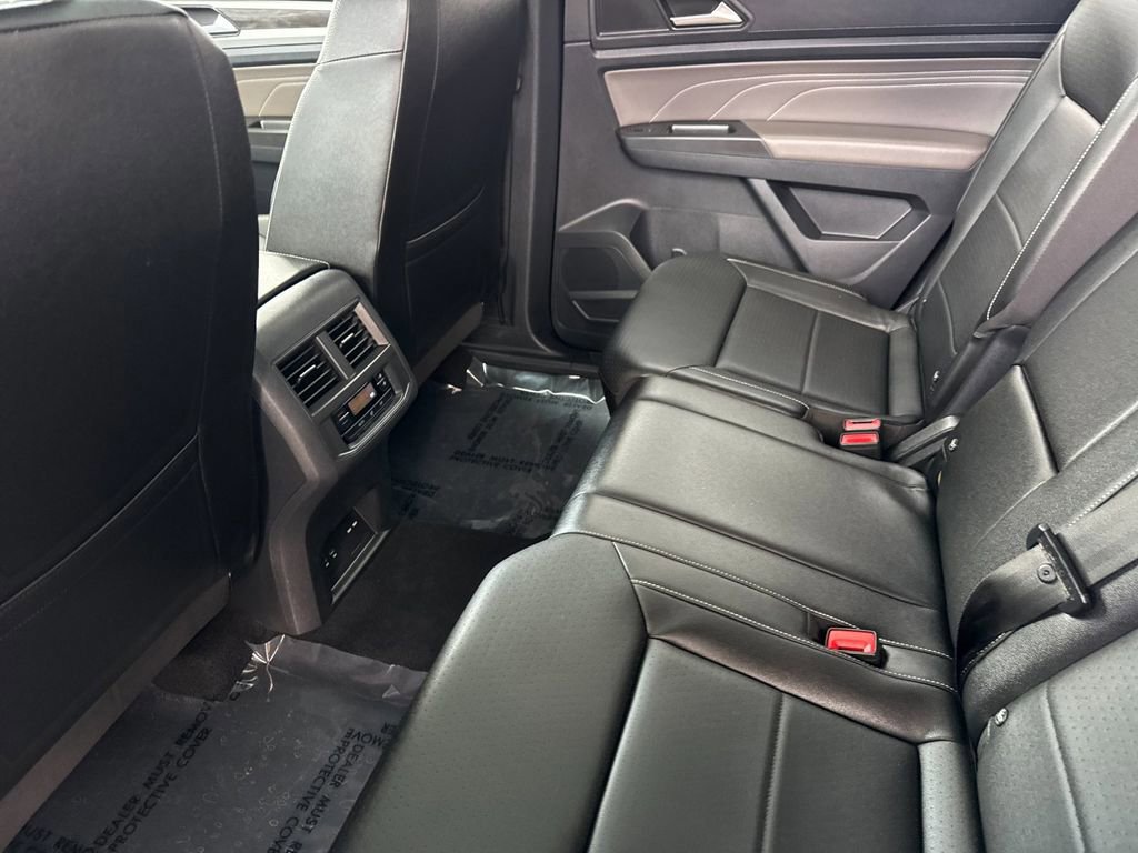Used 2023 Volkswagen Atlas SE FWD image 11