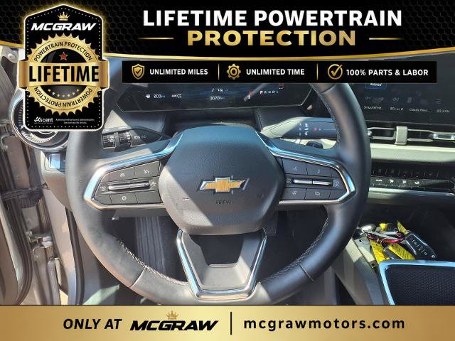 Used 2026 Chevrolet Equinox LT AWD/4WD image 14