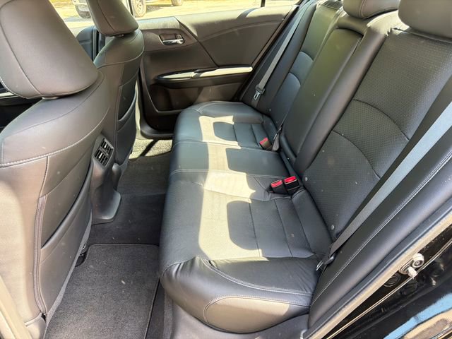 Used 2017 Honda Accord EX-L image 22