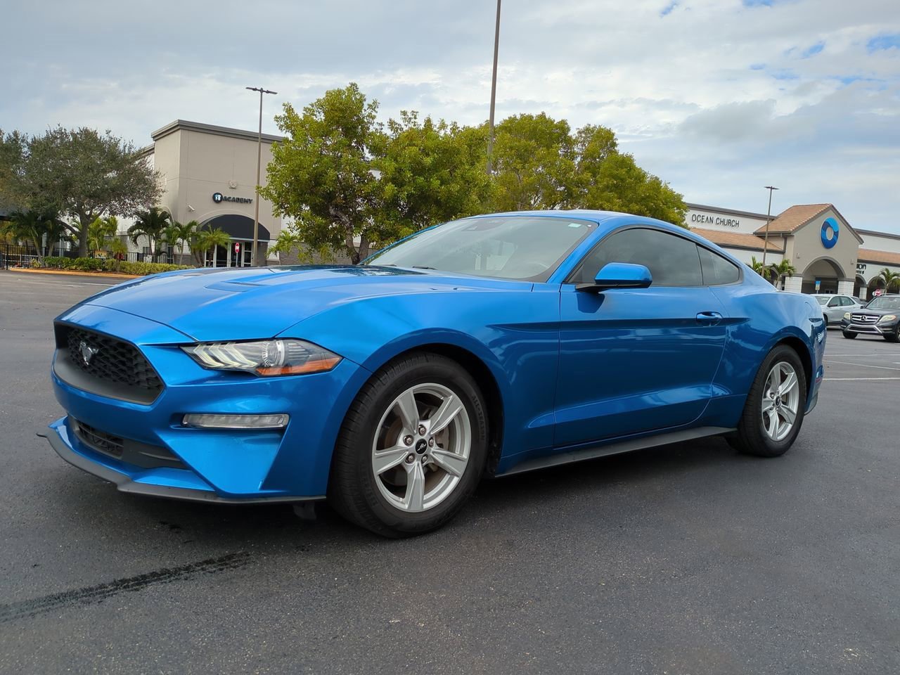 Certified 2021 Ford Mustang Coupe image 8