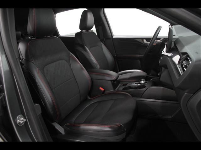 Certified 2023 Ford Escape ST-Line Select w/ Tech Pack #2 AWD/4WD image 17