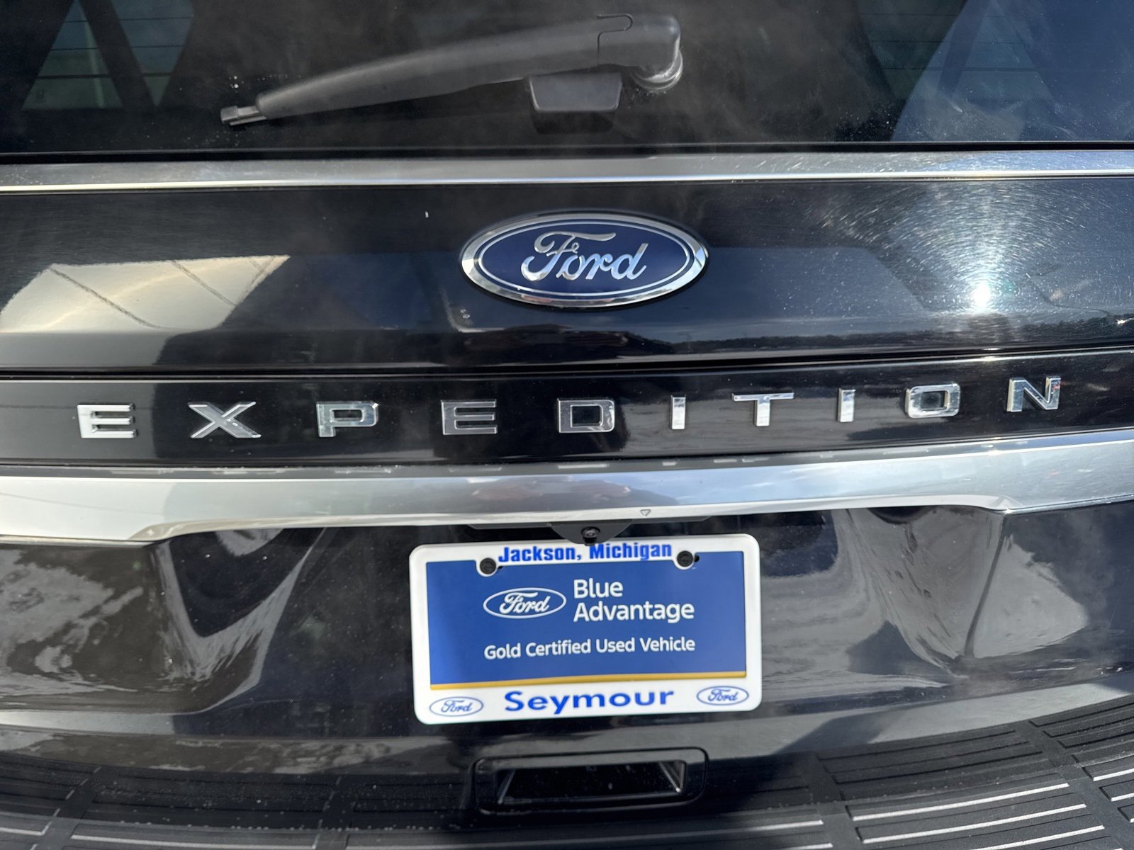 Certified 2023 Ford Expedition Max Platinum image 15