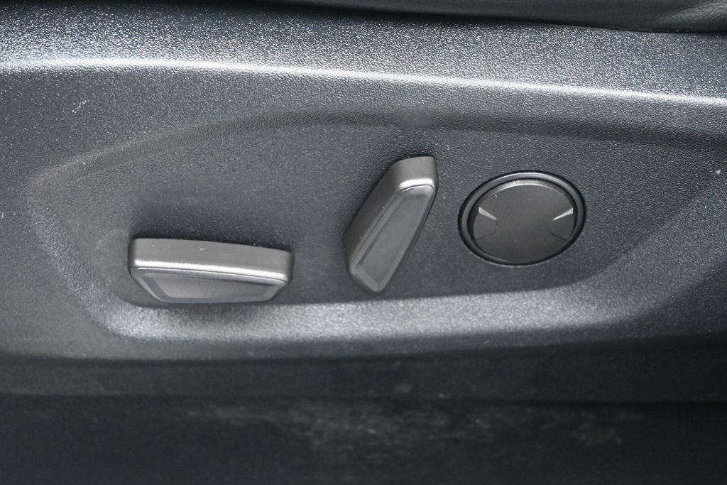 Certified 2020 Ford Edge ST-Line FWD image 11