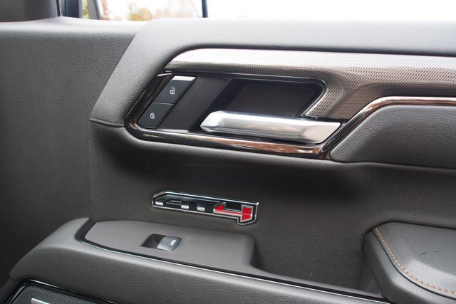 Used 2025 GMC Sierra 1500 AT4 w/ AT4 Premium Package image 14
