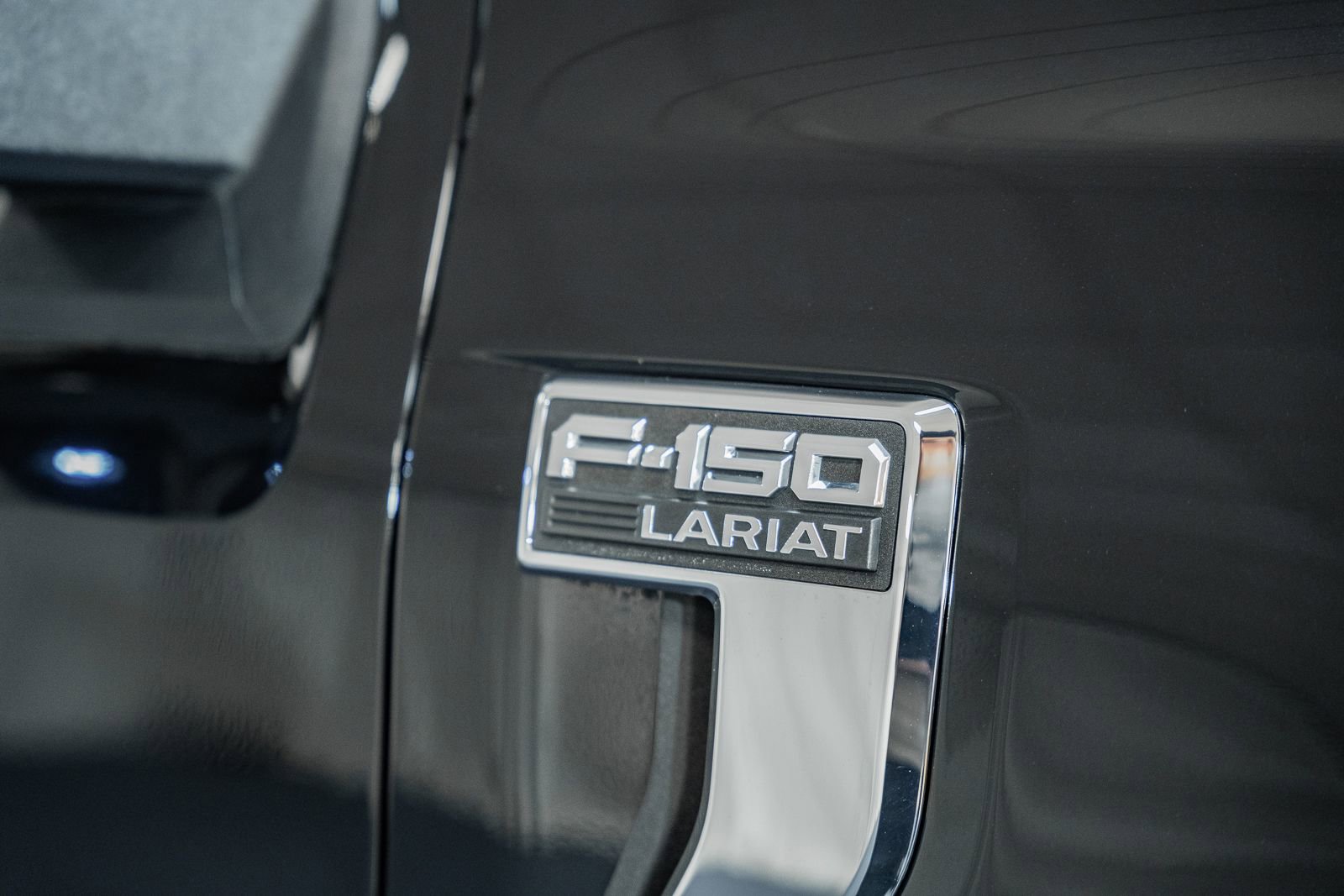 Certified 2022 Ford F150 Lariat w/ Equipment Group 502A High image 11