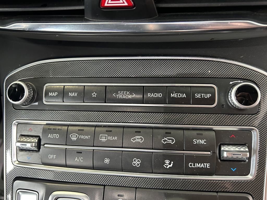 Used 2023 Hyundai Santa Fe Limited AWD/4WD image 14