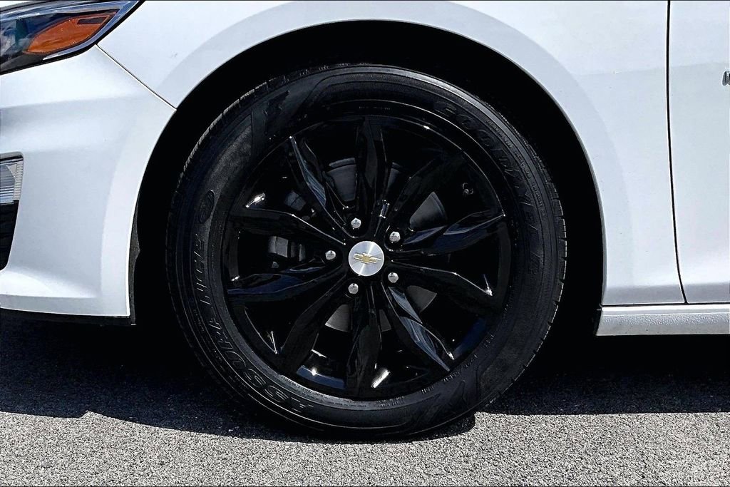 Used 2023 Chevrolet Malibu LT FWD image 9