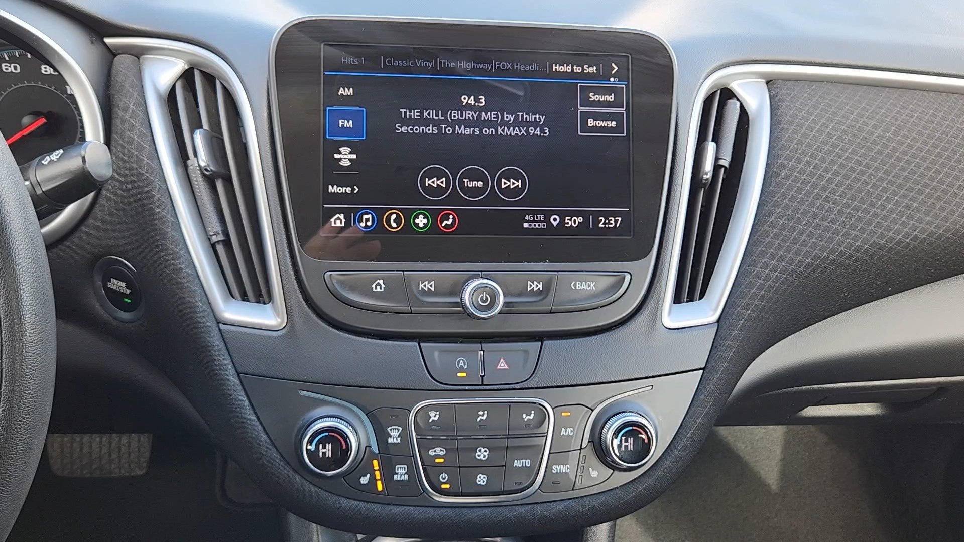Used 2025 Chevrolet Malibu LT FWD image 14