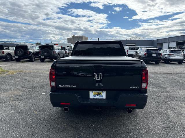 Used 2023 Honda Ridgeline Black Edition image 2