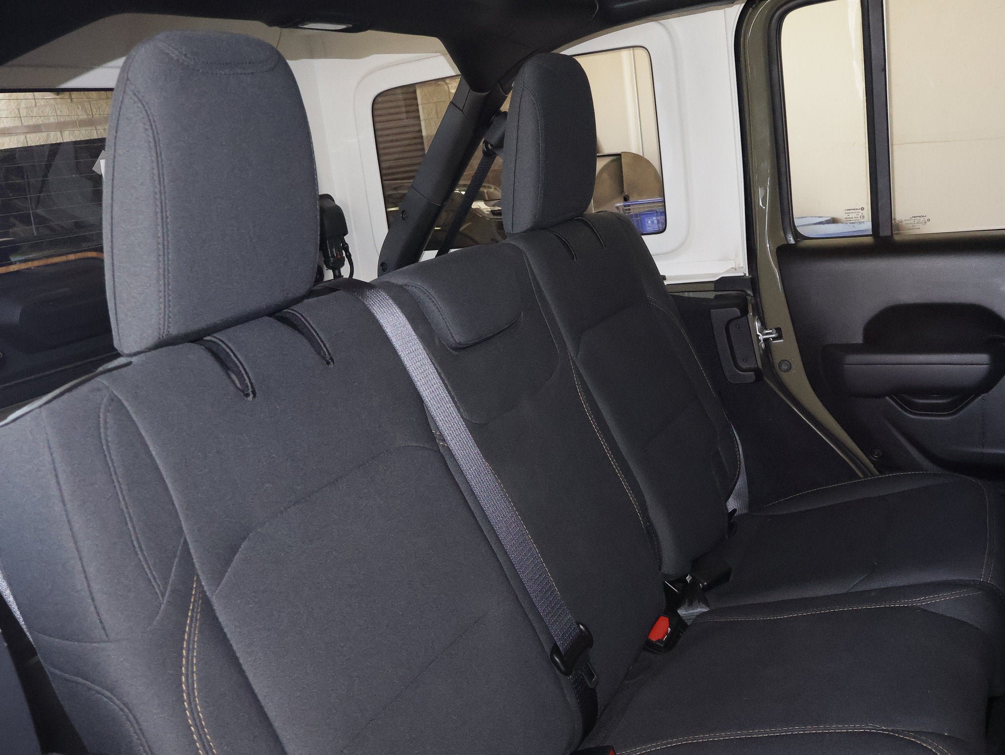 Used 2025 Jeep Wrangler Unlimited Sport AWD/4WD image 44