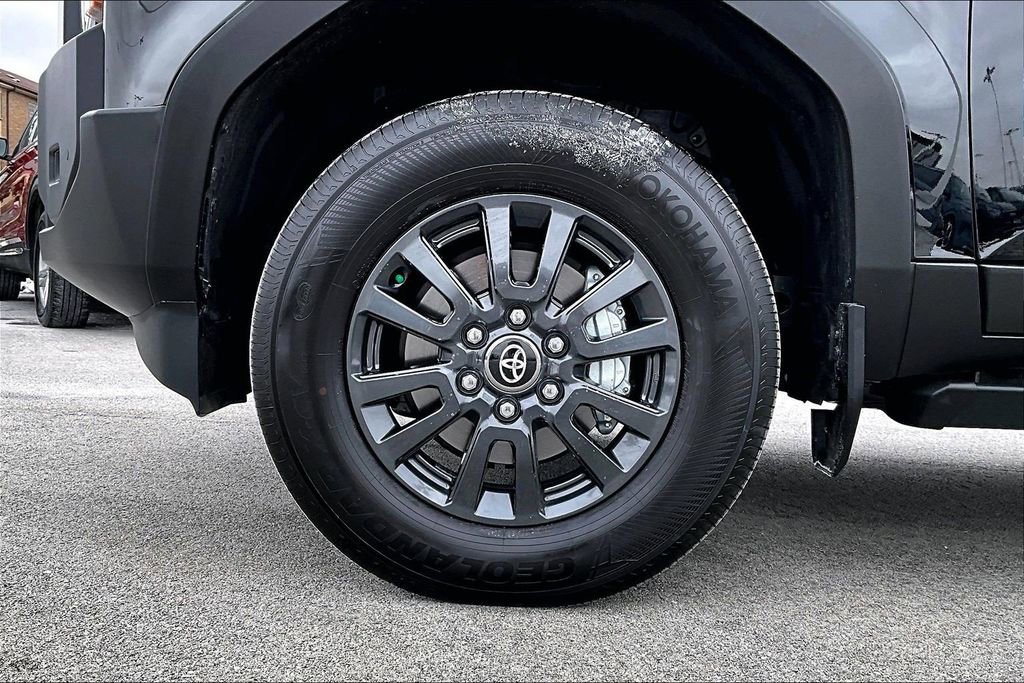 Used 2025 Toyota Land Cruiser 1958 image 9