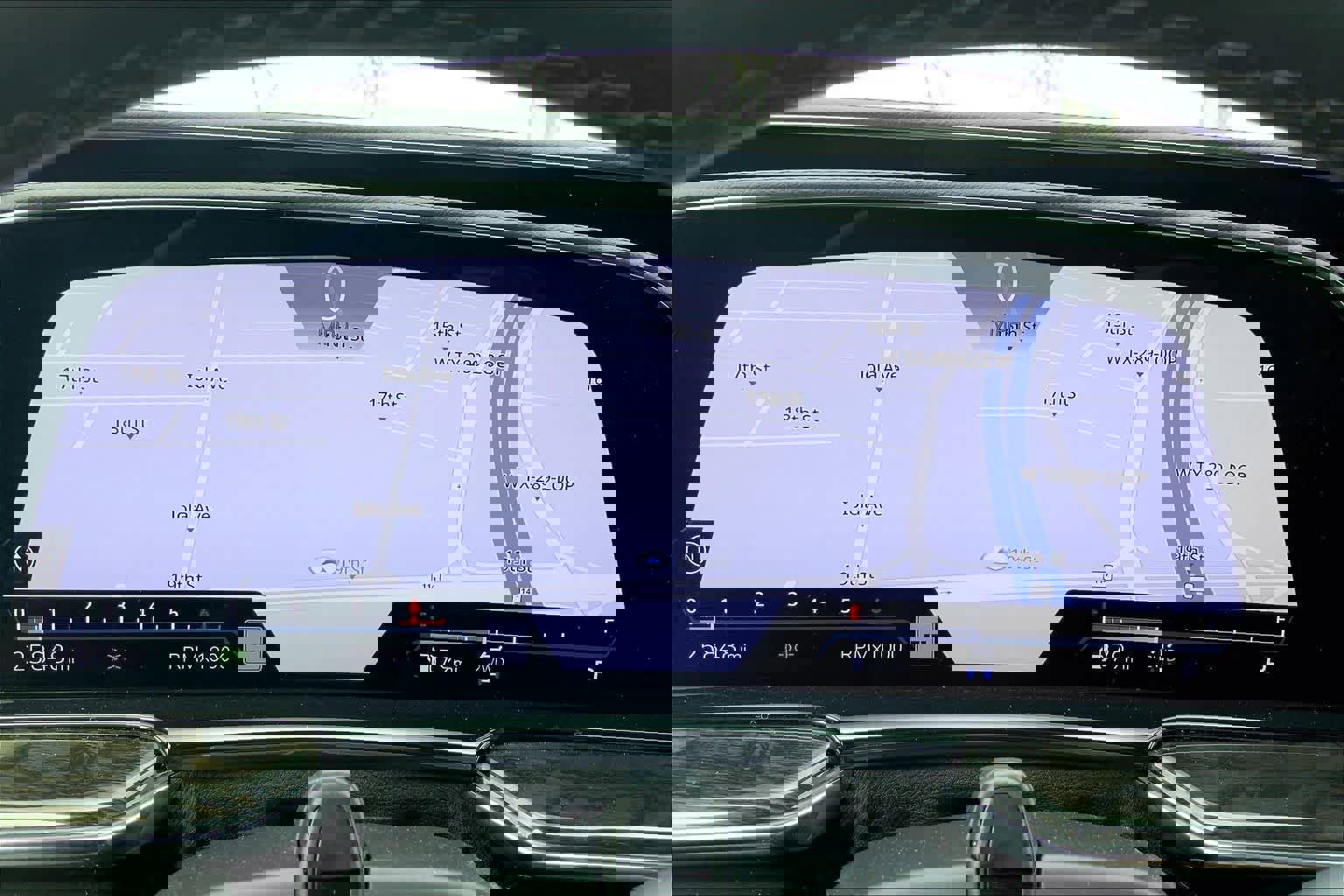 Used 2024 Cadillac Escalade Premium Luxury w/ Performance Package image 25