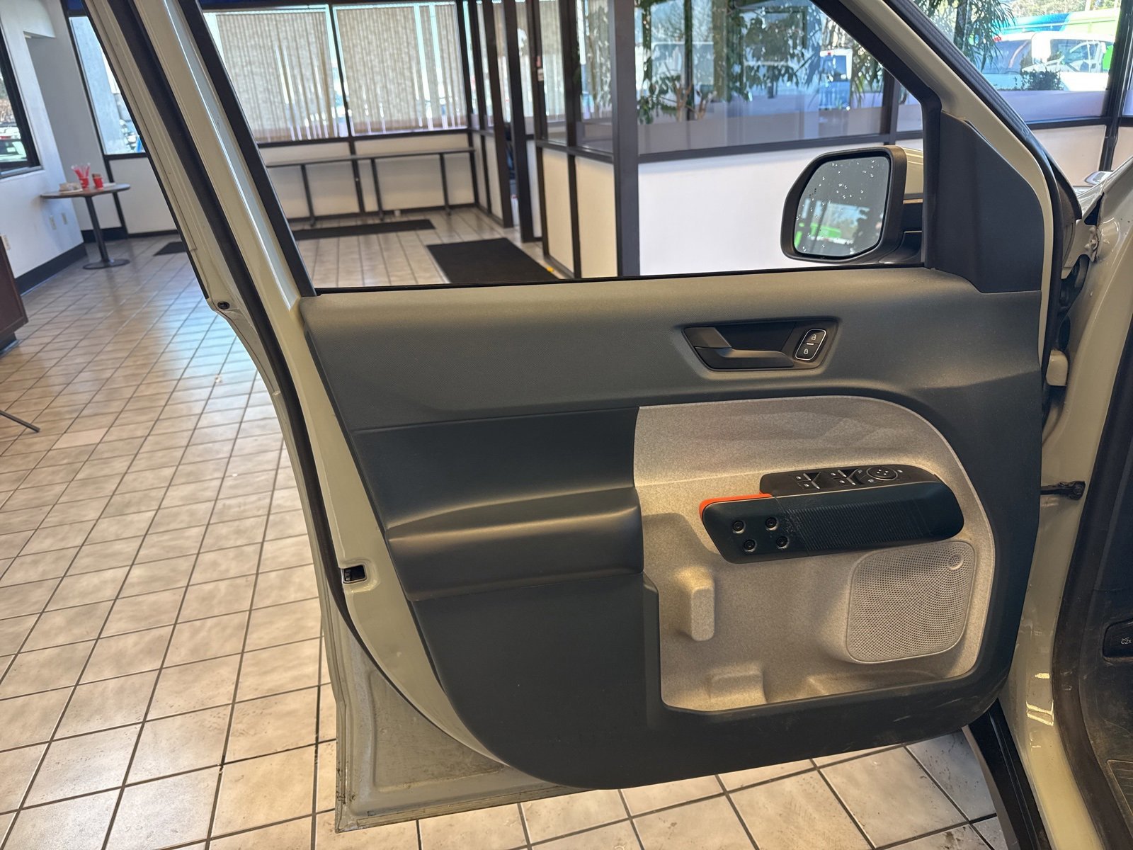 Certified 2023 Ford Maverick XLT w/ XLT Luxury Package image 22