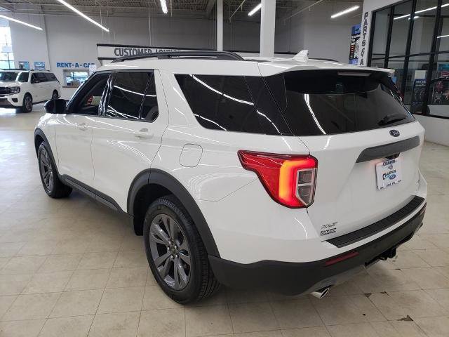 Certified 2024 Ford Explorer XLT w/ Equipment Group 202A AWD/4WD image 3