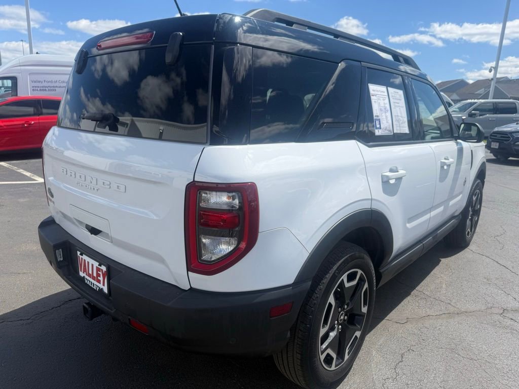 Certified 2022 Ford Bronco Sport Outer Banks w/ Tech Package AWD/4WD image 3