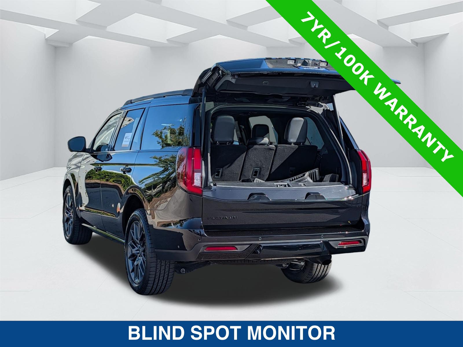 Certified 2025 Ford Expedition Platinum w/ Stealth Performance Package AWD/4WD image 14