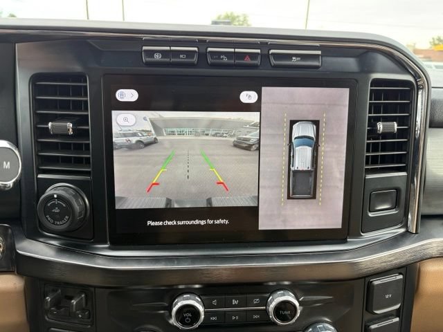 Certified 2024 Ford F250 Lariat w/ Lariat Ultimate Package AWD/4WD image 30