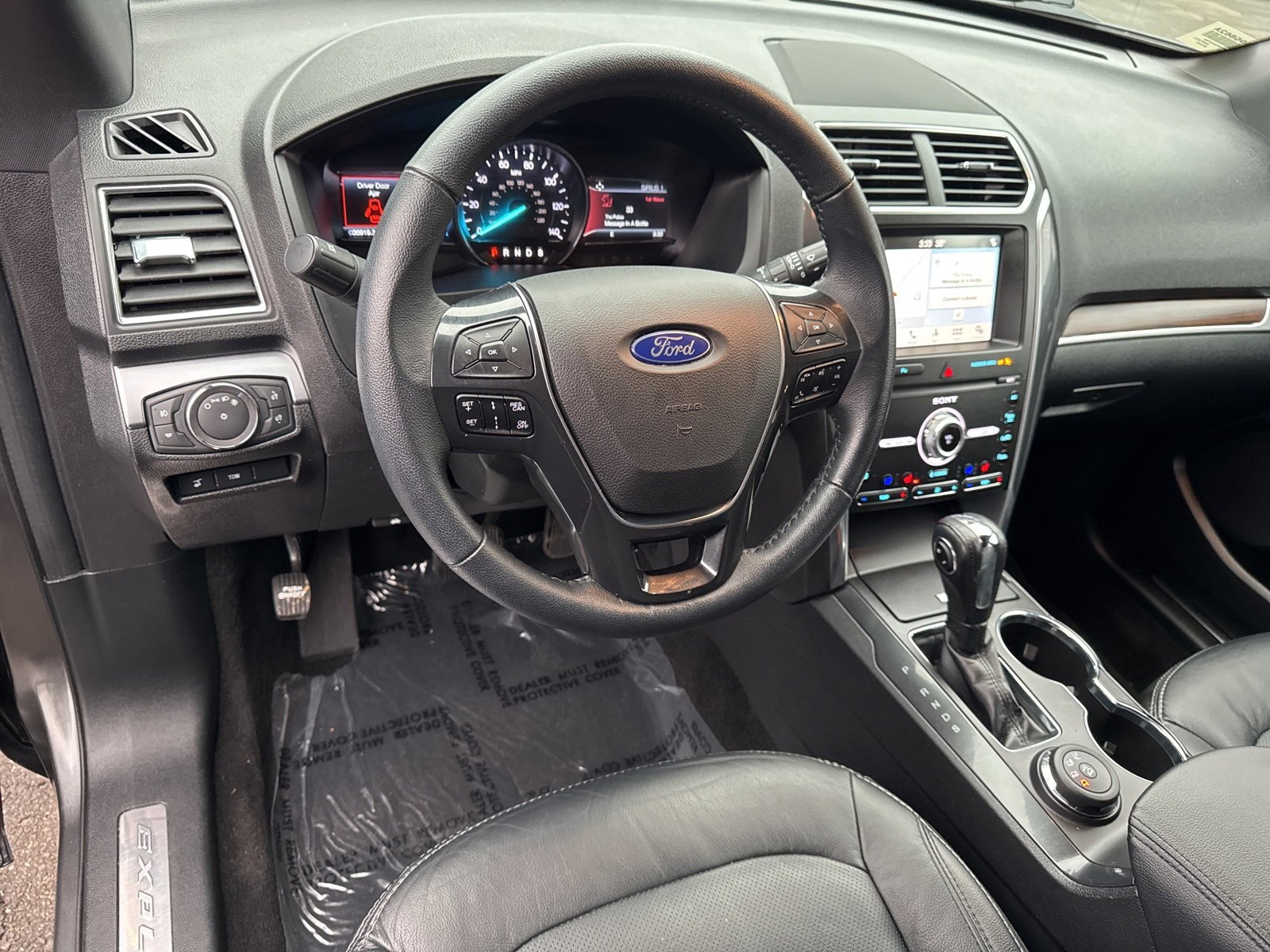 Certified 2019 Ford Explorer Limited w/ Ford Safe & Smart Package image 44