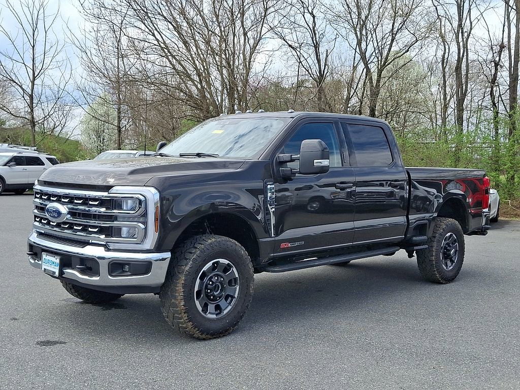 Certified 2024 Ford F350 Lariat w/ Tremor Off-Road Package image 3