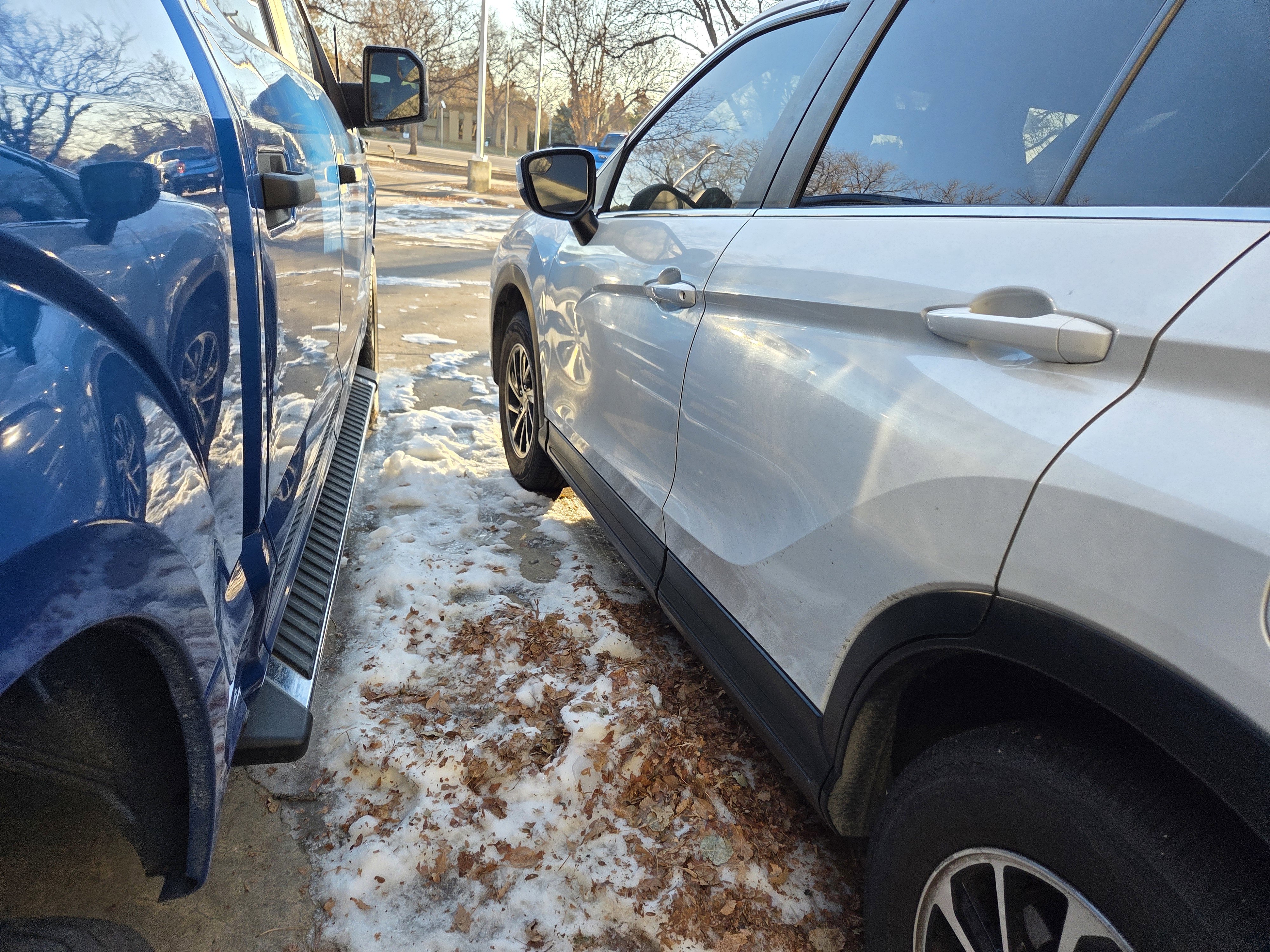 Used 2020 Mitsubishi Eclipse Cross ES image 8